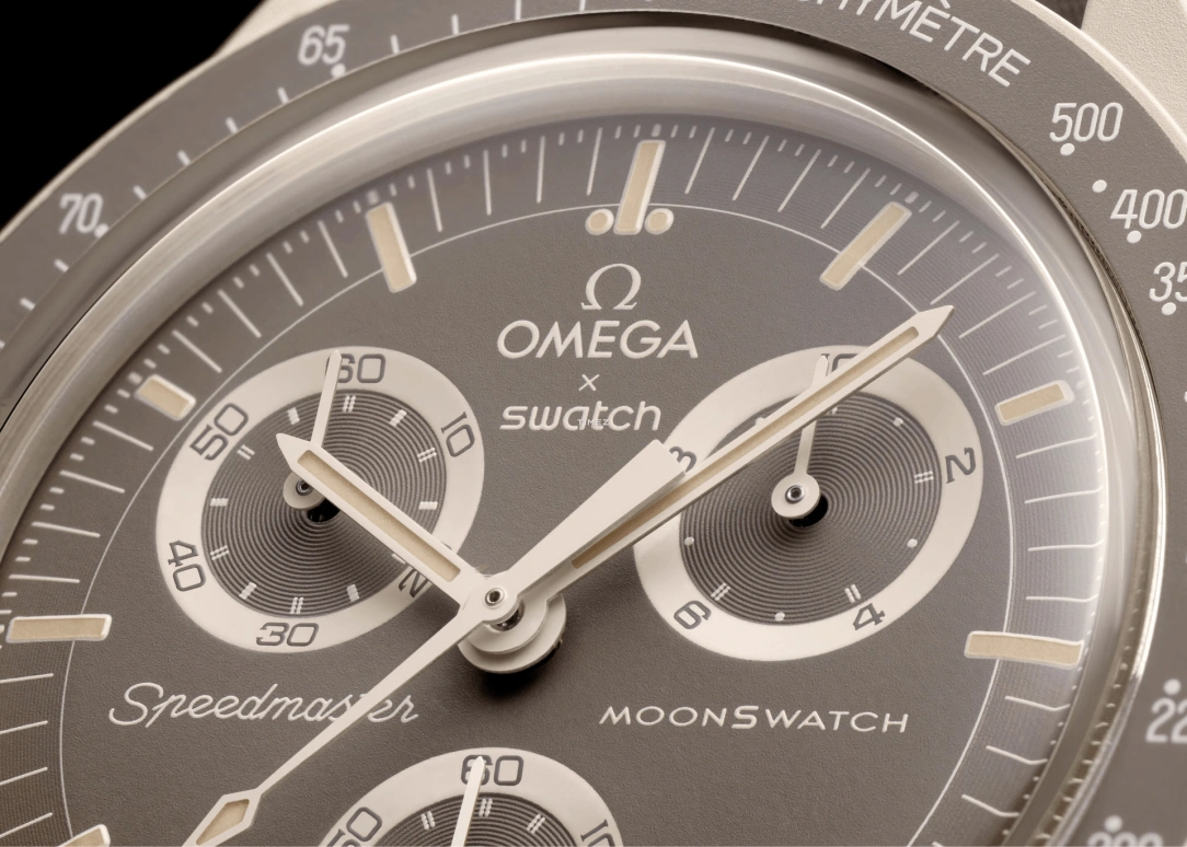 Swatch,MoonSwatch 42mm,42mm,Bioceramic,Brown,Quartz,Chronograph,Hardlex,SO33T103