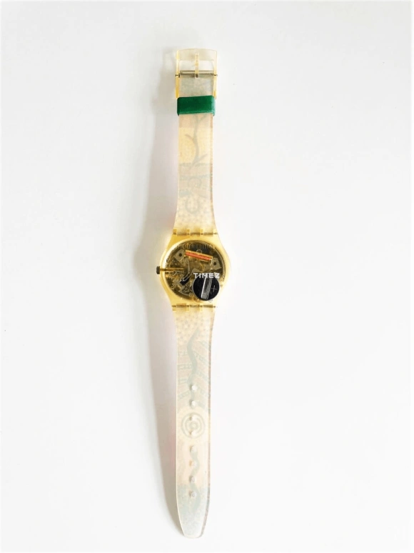 Swatch,Other 34mm,34mm,Plastic,Multi-Color,Quartz,Sapphire,Crystal Glass,Tonneau,GJ116