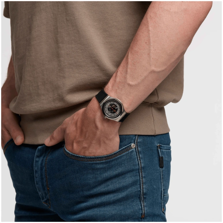 Swatch,IRONY 42mm,42mm,Open,YIS431