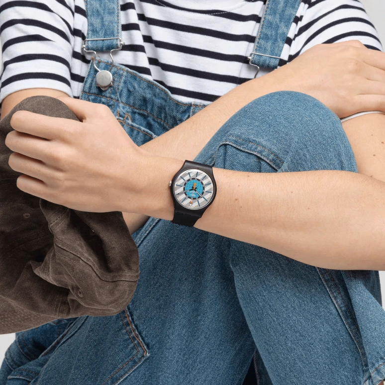 Swatch,Originals 41mm,41mm,Bioceramic,Blue,Silver,Quartz,Tonneau,Black,SO32B119