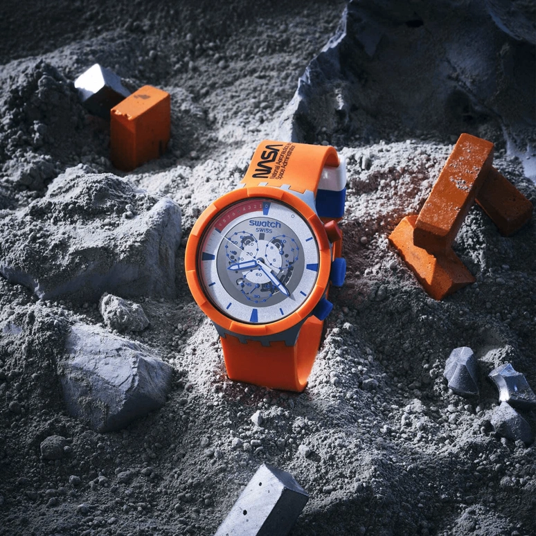 Swatch,THE BOLD 47mm,47mm,Bioceramic,Ceramic,Sapphire,Crystal Glass,SB04Z401