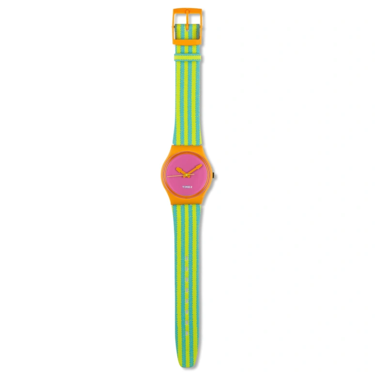 Swatch,Other 34mm,34mm,Plastic,Pink,Quartz,Sapphire,Crystal Glass,Oval,GO100