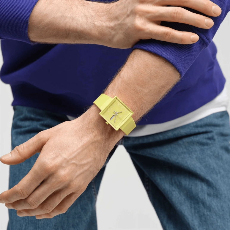 Swatch,Originals 41.80mm,41.80mm,Bioceramic,Yellow,Quartz,Date,Day,SO34J700