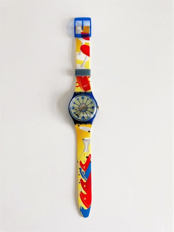Swatch,Other 34mm,34mm,Plastic,Blue,Green,Quartz,Sapphire,Crystal Glass,Tonneau,GN141