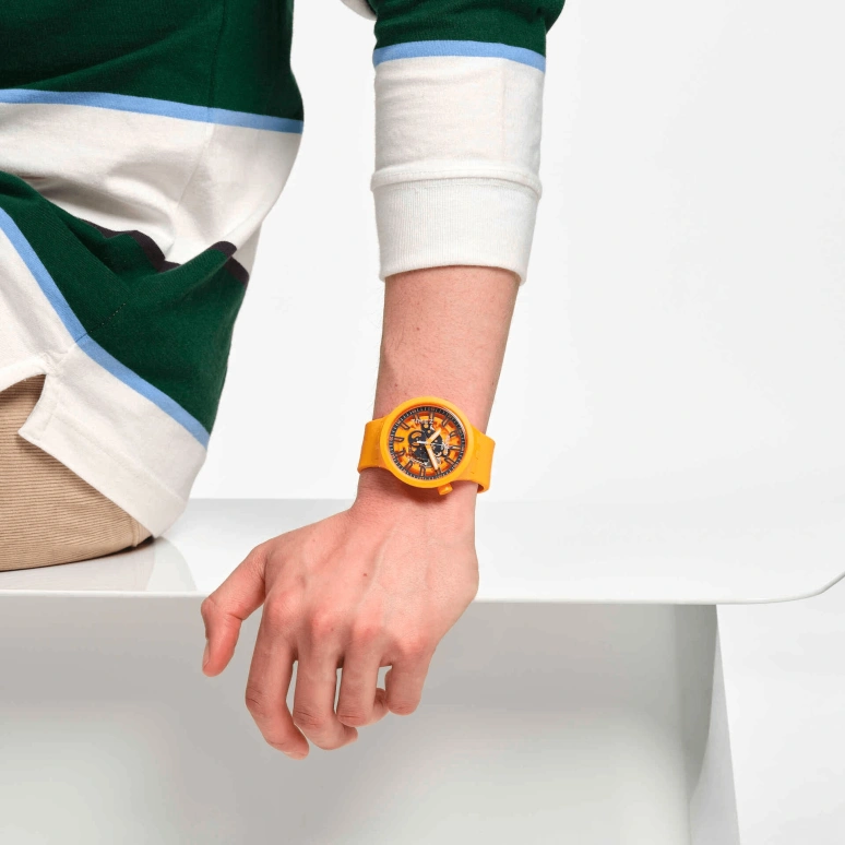 Swatch,Other 47mm,47mm,Plastic,Orange,Skeleton,Quartz,Sapphire,Crystal Glass,Round,SB01O101