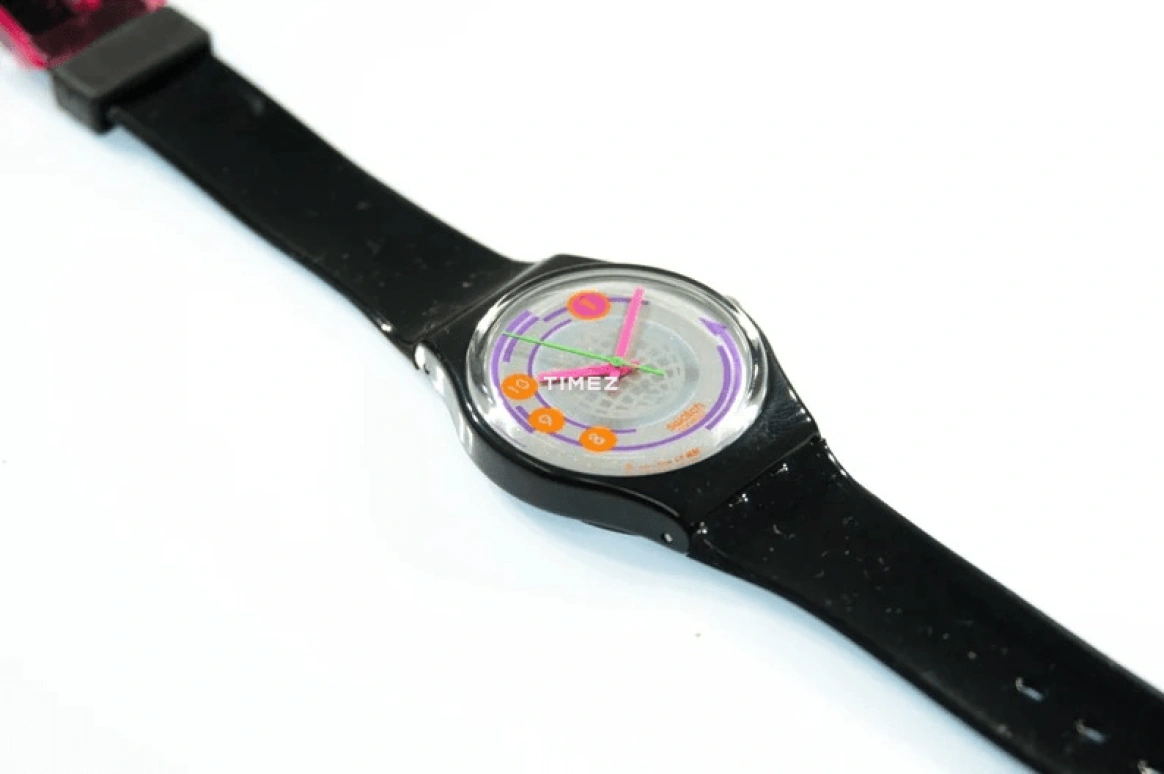 Swatch,Other ,Plastic,Grey,Quartz,Sapphire,Crystal Glass,Tonneau,GB146