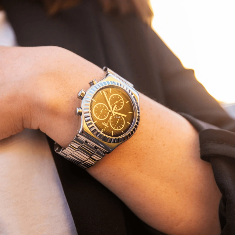 Swatch,Other 43mm,43mm,Stainless Steel,Black,Quartz,Chronograph,Day,YVS471G