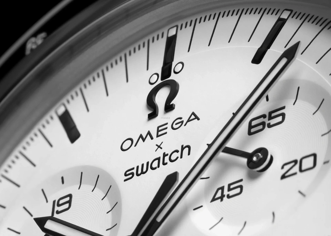 Swatch,MoonSwatch 42mm,42mm,Bioceramic,White,Quartz,Chronograph,Bio-sourced,Glass,SO33M106