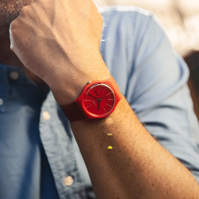 Swatch,Originals 41x47.40mm,41x47.40mm,Red,SO29R700