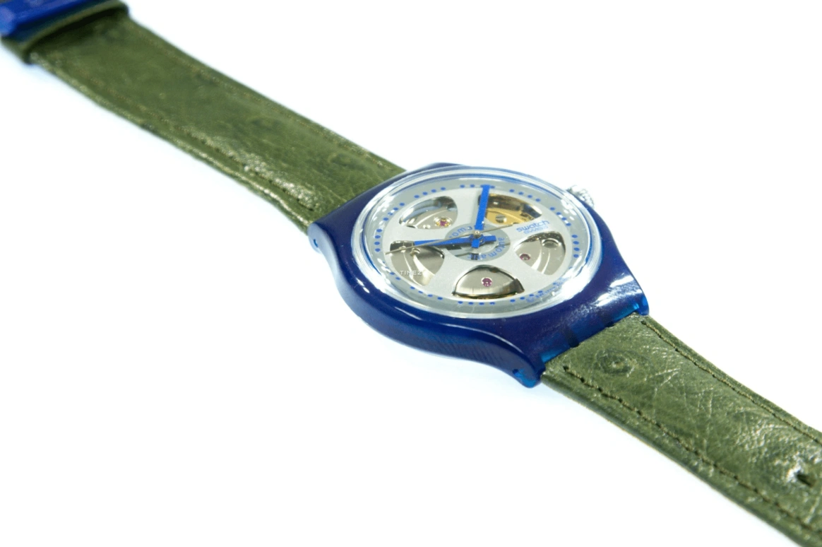 Swatch,Other 36mm,36mm,Plastic,Skeleton,Automatic,Sapphire,Tonneau,SAN102