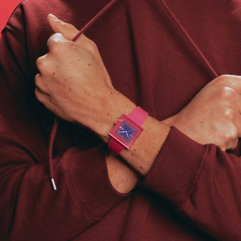Swatch,Originals 41.80mm,41.80mm,Bioceramic,Pink,Purple,Quartz,Date,Day,SO34R700