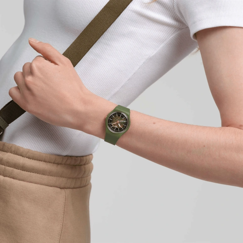 Swatch,Originals 34mm,34mm,Bio-sourced,Dark Green,Quartz,Sapphire,Crystal Glass,Tonneau,SO28G110