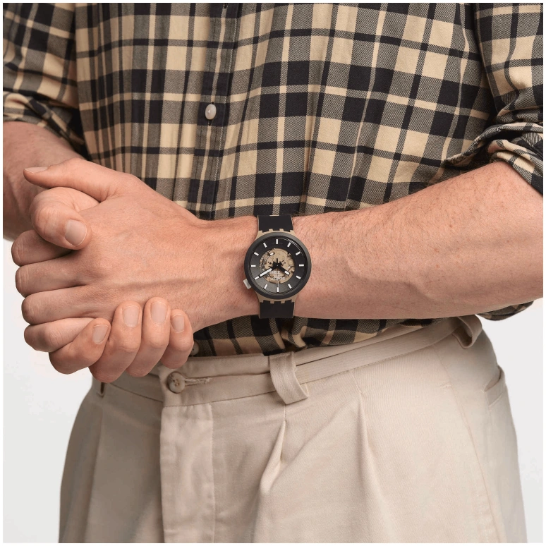Swatch,Other 47mm,47mm,Ceramic,Black,Cream,Skeleton,Quartz,Sapphire,Crystal Glass,Round,SB03C100