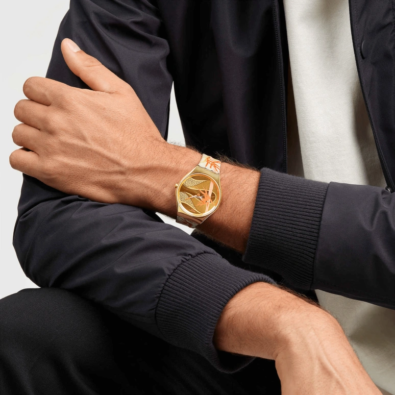 Swatch,SKIN 38mm,38mm,Stainless Steel,Champagne,Red,Quartz,Glass,Tonneau,SYXZ105
