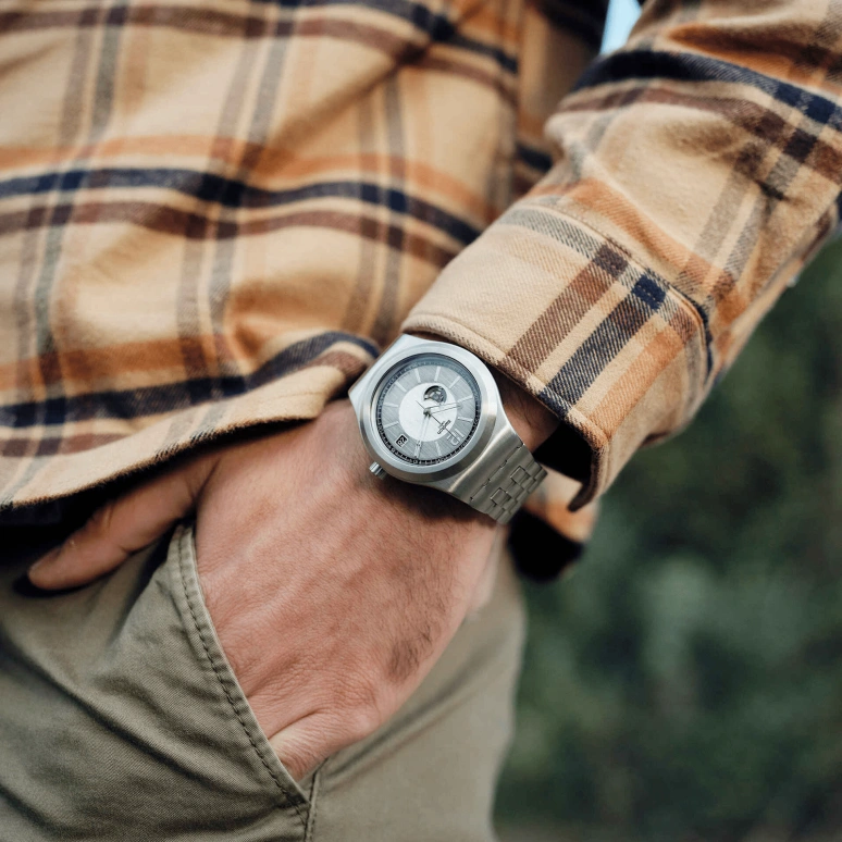 Swatch,IRONY 42mm,42mm,Stainless Steel,YIS433G