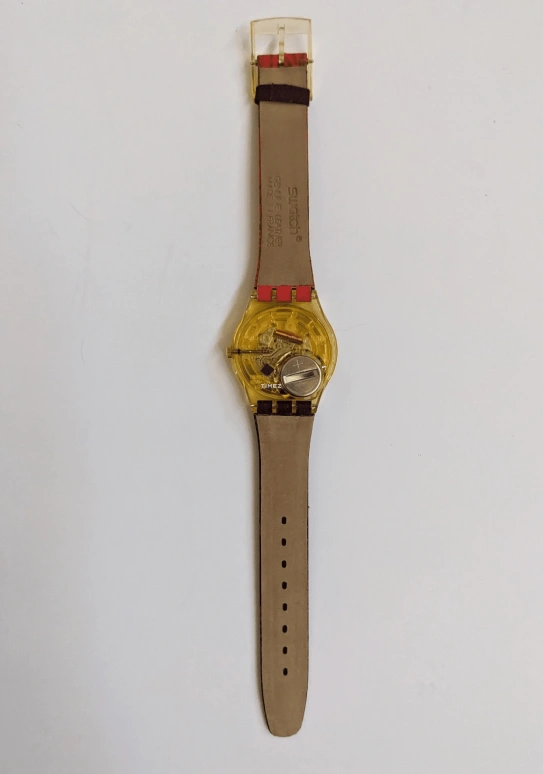 Swatch,Other 34mm,34mm,Plastic,Multi-Color,Quartz,Sapphire,Crystal Glass,Tonneau,GJ113