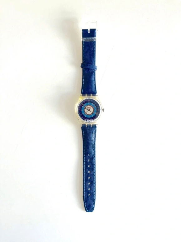 Swatch,Other 34mm,34mm,Plastic,Blue,White,Quartz,Sapphire,Crystal Glass,Tonneau,GK188