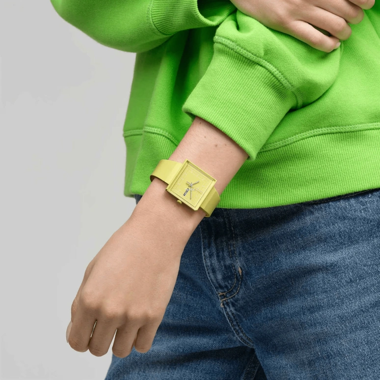Swatch,Originals 41.80mm,41.80mm,Bioceramic,Yellow,Quartz,Date,Day,SO34J700