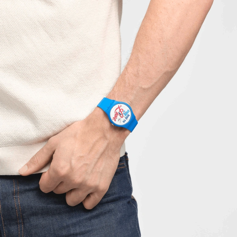 Swatch,Originals 41mm,41mm,Plastic,White,Quartz,Sapphire,Crystal Glass,Round,SUOZ353