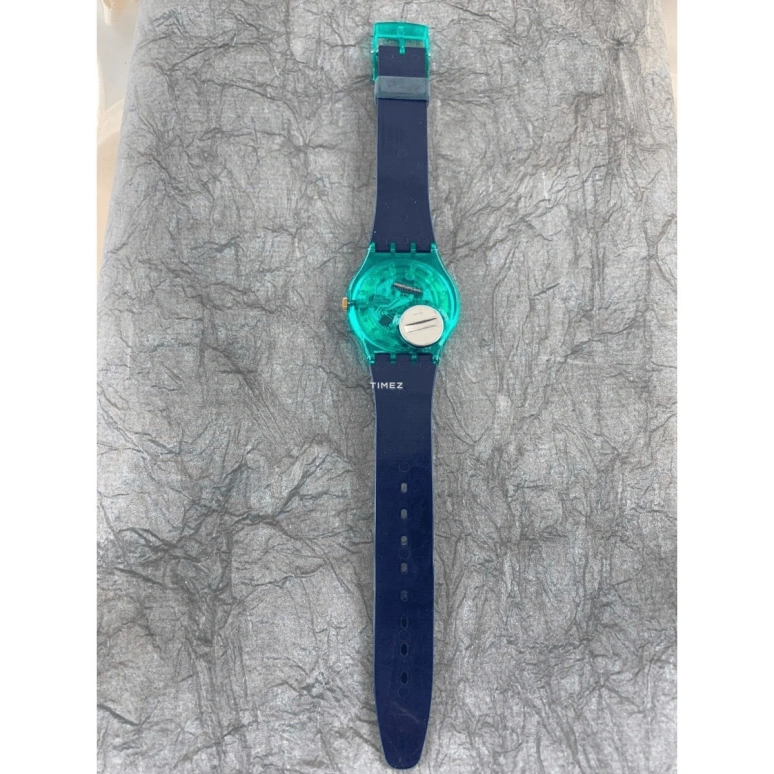 Swatch,Other 34mm,34mm,Plastic,Multi-Color,Quartz,Sapphire,Crystal Glass,Tonneau,GG126