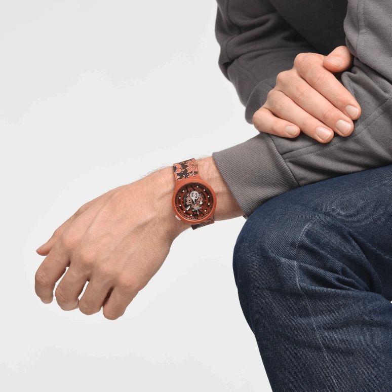 Swatch,Other 47mm,47mm,Bio-sourced,Brown,Quartz,Sapphire,Crystal Glass,Round,SB05C100