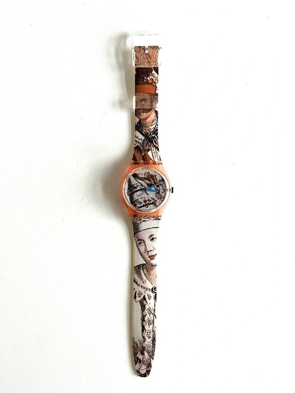 Swatch,Other 34mm,34mm,Plastic,Multi-Color,Quartz,Crystal Glass,Tonneau,GP105