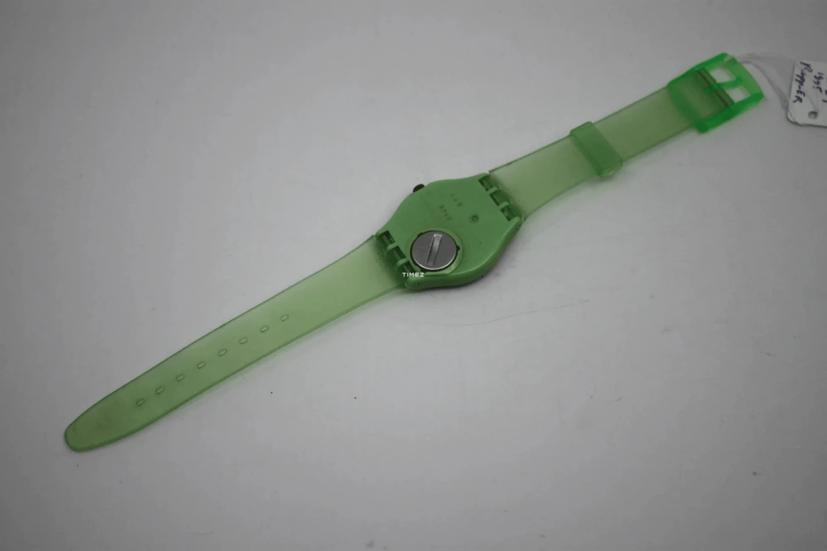 Swatch,Other 34mm,34mm,Plastic,Multi-Color,Quartz,Sapphire,Crystal Glass,Tonneau,GG134