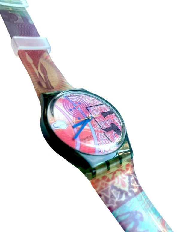 Swatch,Other 34mm,34mm,Plastic,Multi-Color,Quartz,Sapphire,Crystal Glass,Tonneau,GG110