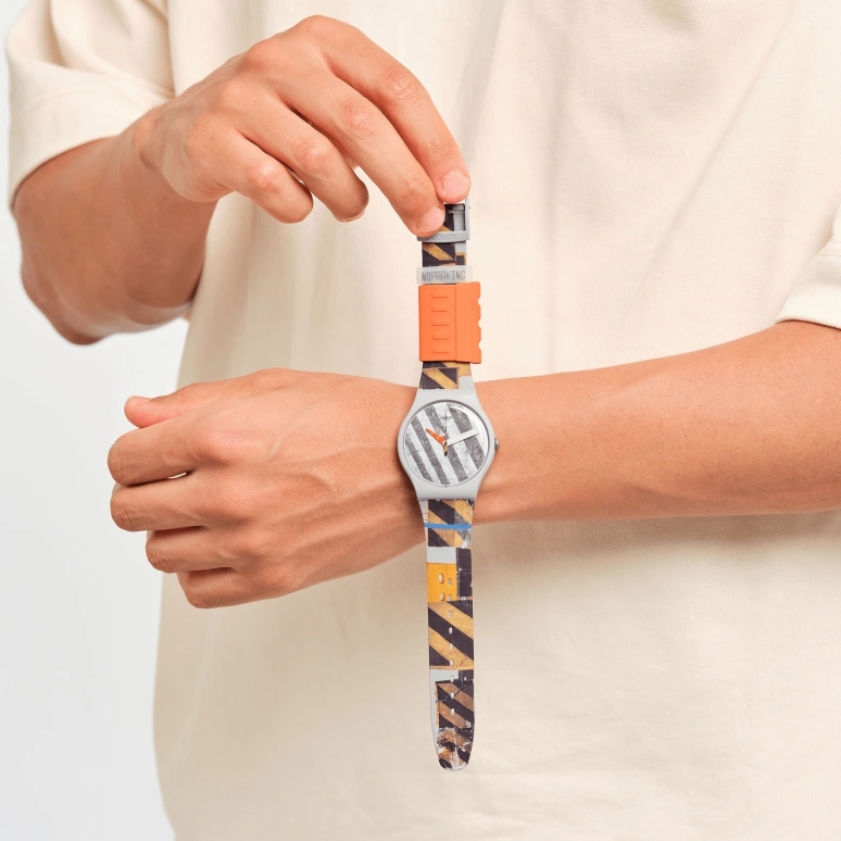 Swatch,Originals 41mm,41mm,Plastic,SO32Z100