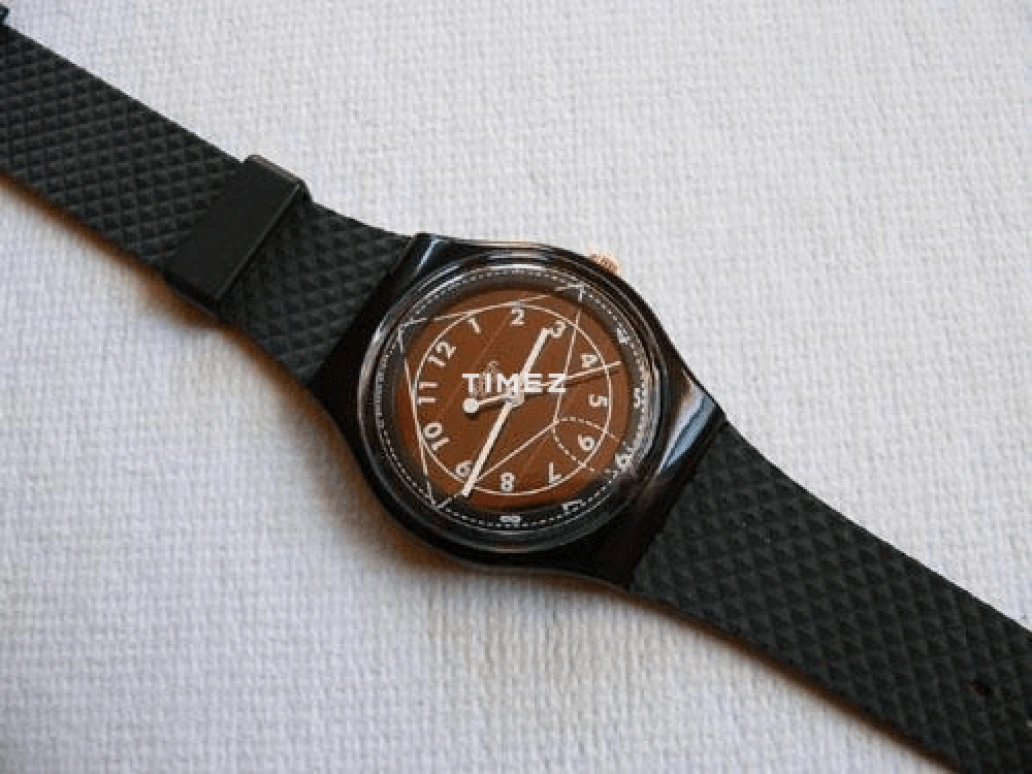Swatch,Other 33mm,33mm,Plastic,Brown,Quartz,Sapphire,Crystal Glass,Tonneau,SRB100