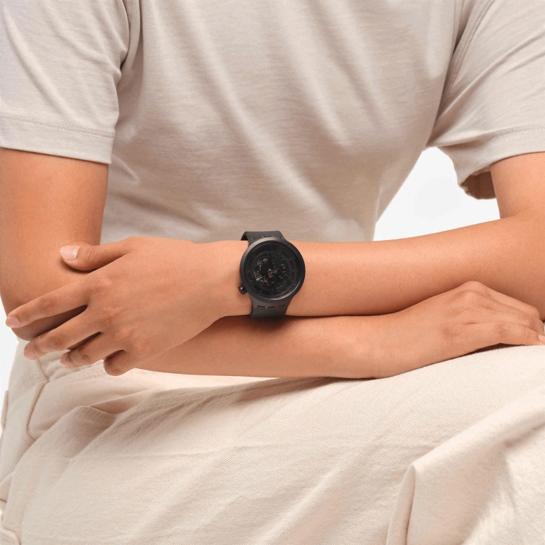 Swatch,Other 47mm,47mm,Bioceramic,Black,Skeleton,Quartz,Sapphire,Crystal Glass,Round,SB03B100