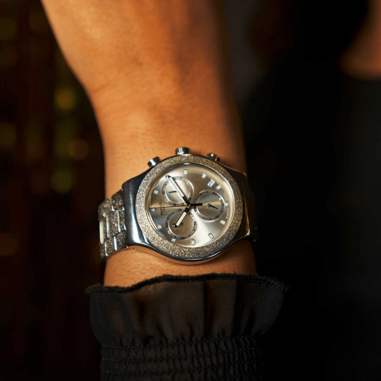 Swatch,IRONY 43x49mm,43x49mm,YVS472G