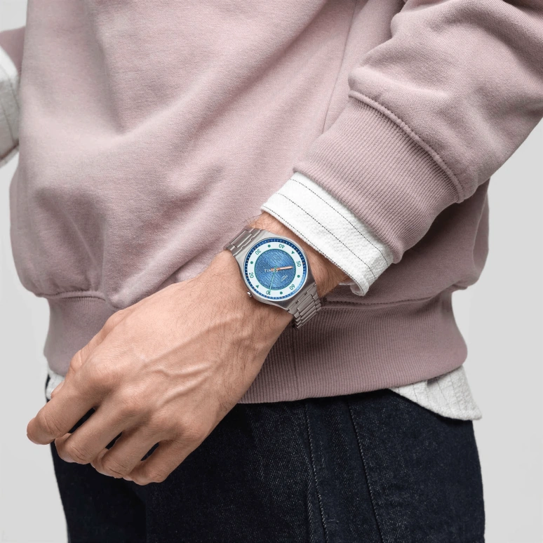 Swatch,Other 42mm,42mm,Stainless Steel,Blue,Quartz,Round,Gray,SS07S143G