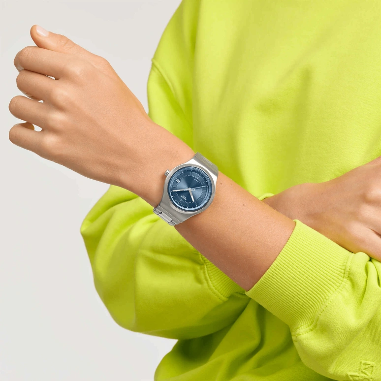 Swatch,Swatch Essentials 42mm,42mm,Stainless Steel,Blue,Quartz,Day,Round,YIS435G