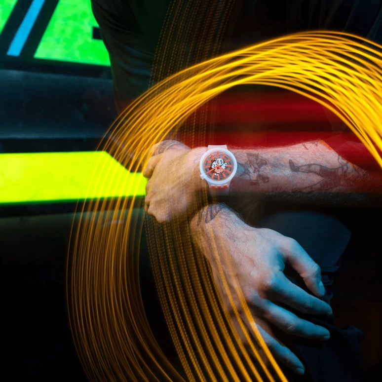 Swatch,THE BOLD 47mm,47mm,Plastic,SO27E102