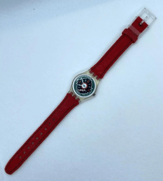 Swatch,Other 34mm,34mm,Plastic,Black,Green,Quartz,Sapphire,Crystal Glass,Tonneau,LK144