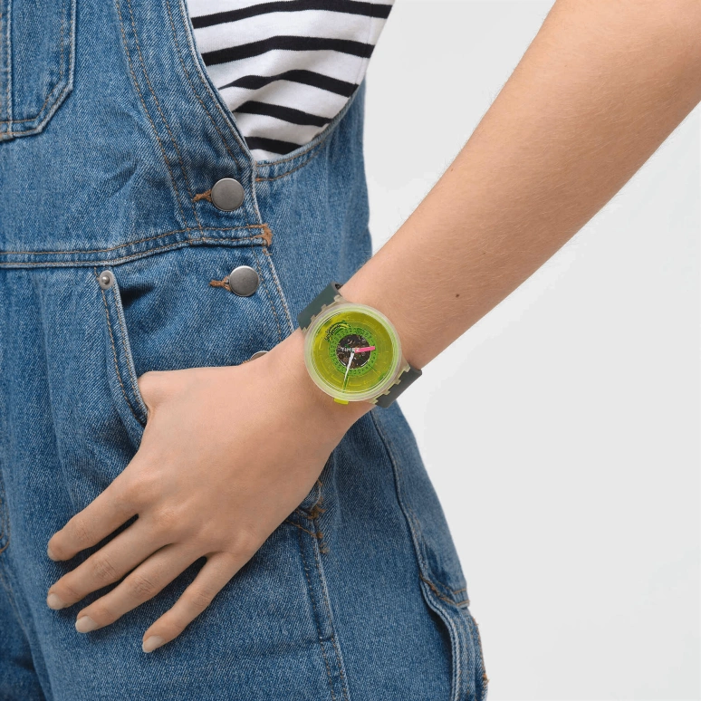 Swatch,NEON 47mm,47mm,Bio-sourced,Yellow,Quartz,Day,Sapphire,SB05K400