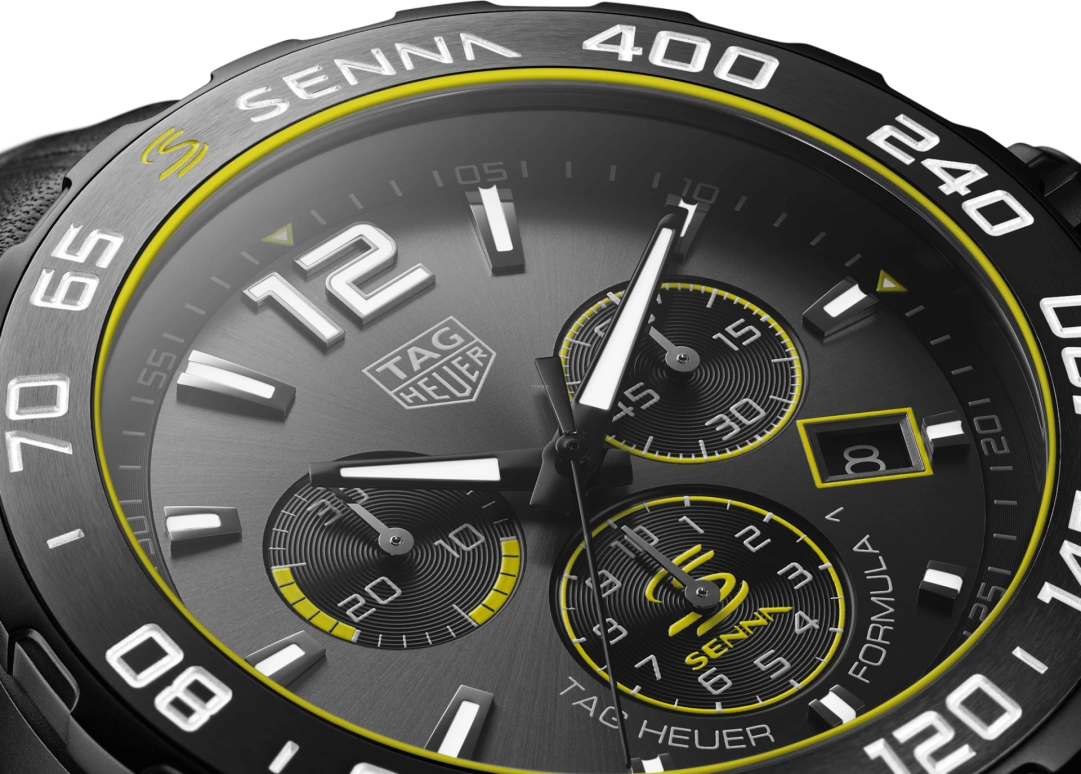 TAG Heuer,Formula 1 43mm,43mm,Stainless Steel,White,Black,Smoky Gray,Sapphire,Black,CAZ101AJ,CAZ101AJ.FC6487