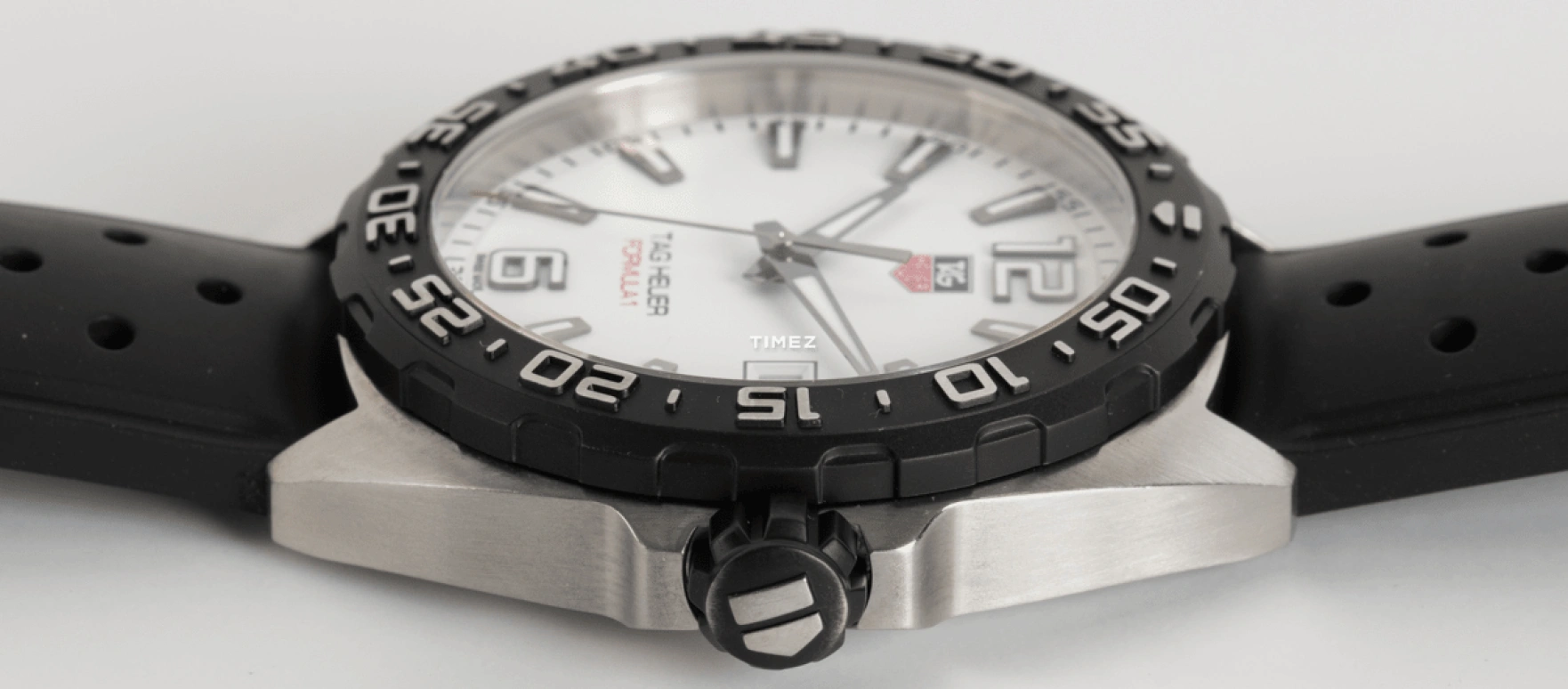 TAG Heuer,Formula 1 41mm,41mm,Stainless Steel,White,Quartz,Day,Sapphire,WAZ1111,WAZ1111.FT8023