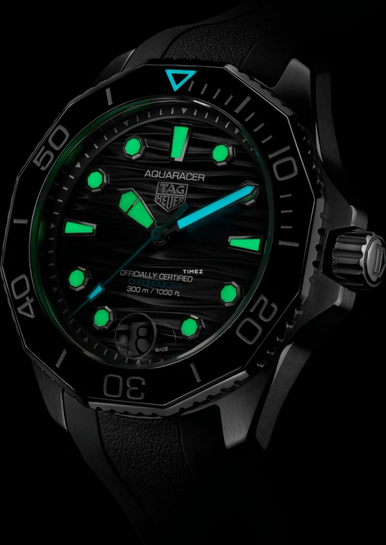TAG Heuer,Aquaracer 42mm,42mm,Stainless Steel,Black,Automatic,Day,Sapphire,Crystal Glass,WBP5110,WBP5110.FT6257