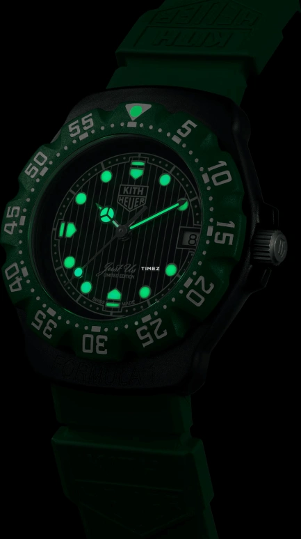 TAG Heuer,Formula 1 35mm,35mm,Stainless Steel,Black,Quartz,Day,Sapphire,WA121L,WA121L.BT0014