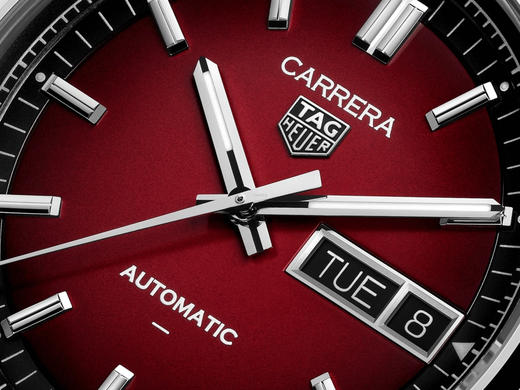 TAG Heuer,Carrera 41mm,41mm,Stainless Steel,Red,Automatic,Date,Day,WDA2113,WDA2113.BA0043