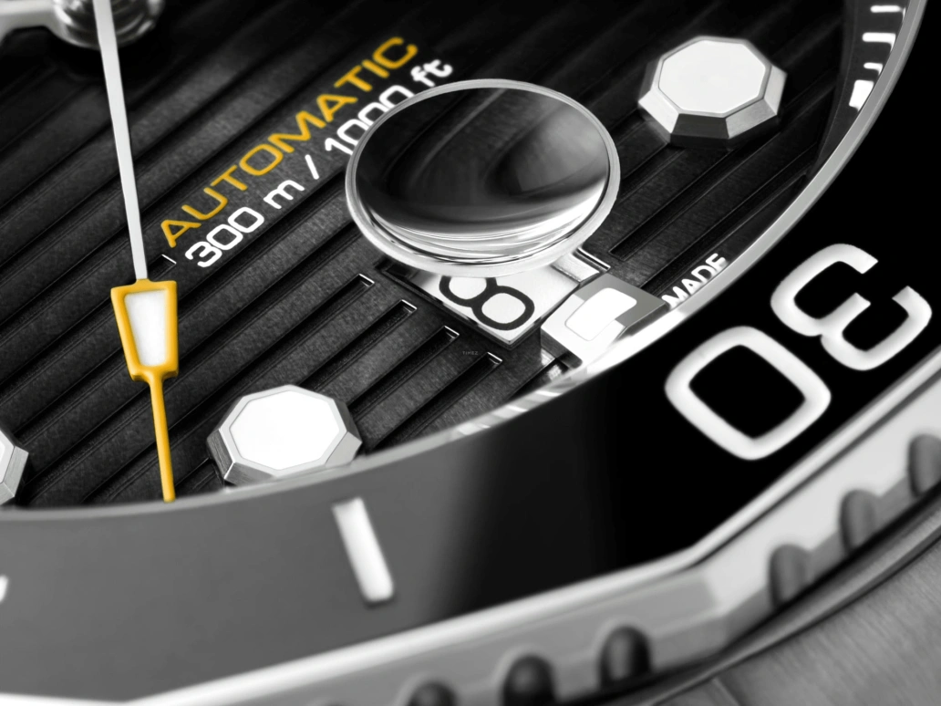 TAG Heuer,Aquaracer 43mm,43mm,Ceramic,Stainless Steel,Black,Automatic,Chronograph,Date,WBP201A,WBP201A.BA0632