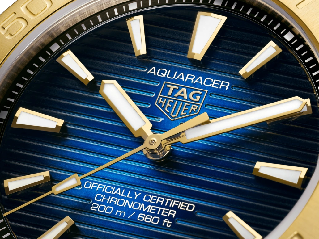 TAG Heuer,Aquaracer 40mm,40mm,Yellow Gold,Blue,Automatic,Day,Sapphire,Crystal Glass,WBP5152,WBP5152.FT6210