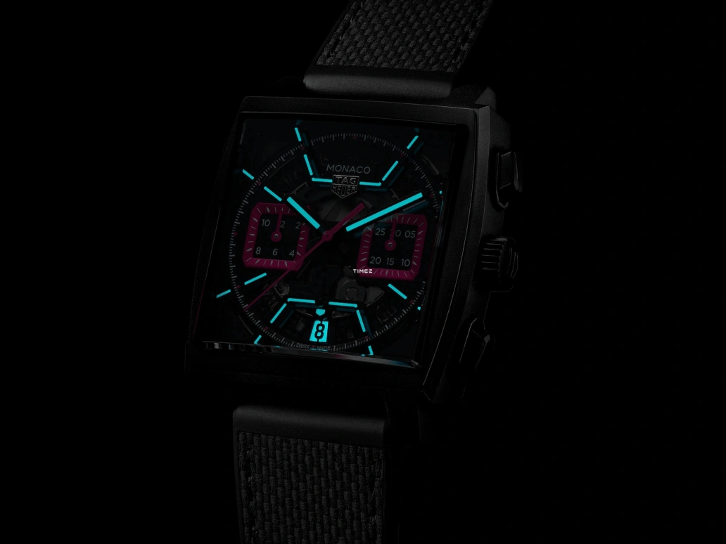 TAG Heuer,Monaco 39mm,39mm,Titanium,Black,Pink,Automatic,Chronograph,Day,CBL218B,CBL218B.FT6236