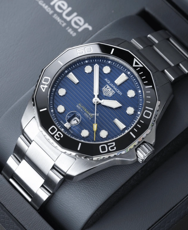 TAG Heuer,Aquaracer 43mm,43mm,Ceramic,Stainless Steel,Blue,Automatic,Chronograph,Day,WBP201E,WBP201E.BA0632