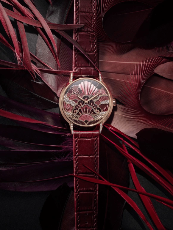 TAOS,Other 38mm,38mm,Rose Gold,Red,Automatic,72hours,In-house Caliber,Gala