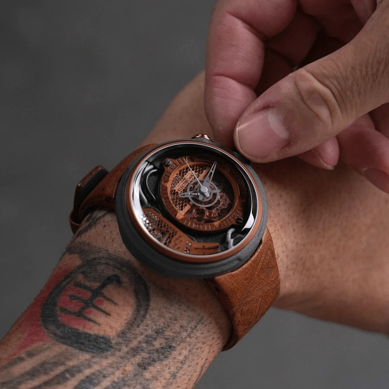 THE ELECTRICIANZ,Other 46mm,46mm,Stainless Steel,Fiber Glass,Orange,Automatic,42hours,Hardlex,ZZ,ZZ-D1C/02-CLC