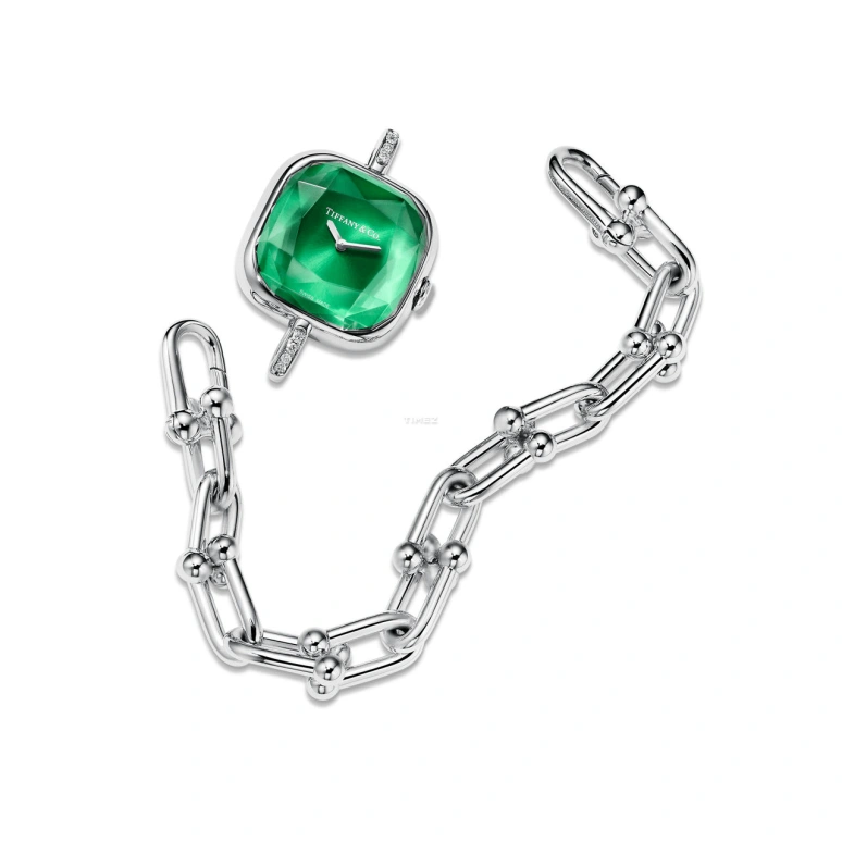 Tiffany,Tiffany HardWear 24.50mm,24.50mm,Stainless Steel,Green,Quartz,Cushion,Silver,74850103