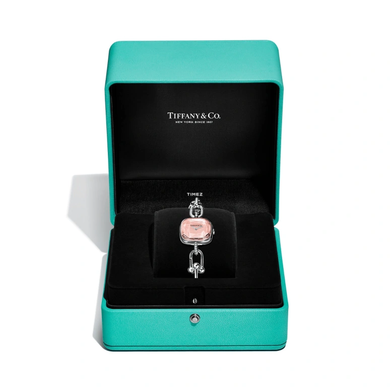Tiffany,Tiffany HardWear 24.50mm,24.50mm,Stainless Steel,Pink,Quartz,Cushion,Silver,74849830
